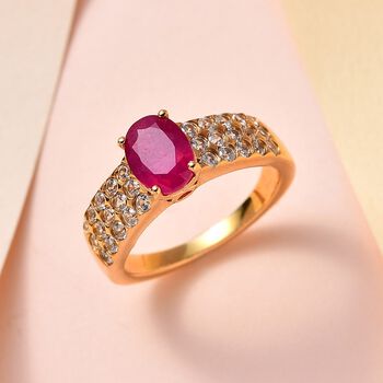 Afrikanischer Rubin und Zirkon Ring - 2,83 ct.