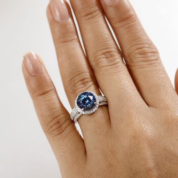LUXURIANT DIAMOND- zertifiziert und gepr&uuml;ft AAA Labor Alexandrit und Labor Diamant Ring in 417 Wei&szlig;gold - 4,44 ct.