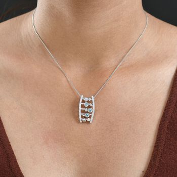 GP Celestial Kollektion- Schweizer Blautopas, Zirkon und blauer Saphir Anh&auml;nger mit 50cm Kette - 1,45 ct.
