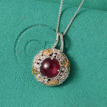 GP Italian Garden Kollektion - AA Afrikanischer Rubin, Multi-Diamant und Kanchanaburi blauer Saphir zweifarbiger Anh&auml;nger mit 45cm Kette - 9,71 ct.