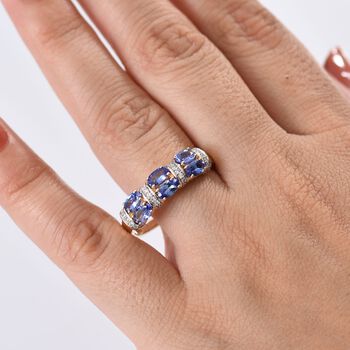 LUXURIANT AAA Tansanit und Labor Diamant Ring in 375 Gold - 1,67 ct.
