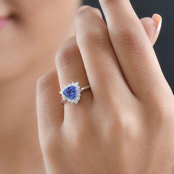 LUXURIANT AAA Tansanit und Labor Diamant Ring in 417 Wei&szlig;gold - 1,53 ct.