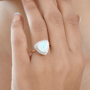 LUXURIANT AGI zertifiziert und gepr&uuml;ft AAA &auml;thiopischer Welo Opal und Labor Diamant Ring in 417 Gelbgold - 2,53 ct.