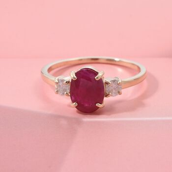 AAA Burma Rubin und I1-GH Diamant Ring in 585 Gold - 2,17 ct.
