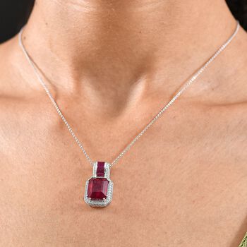 D'Joy AA Afrikanischer Rubin und Moissanit Anh&auml;nger mit 50cm Kette - 10,08 ct.