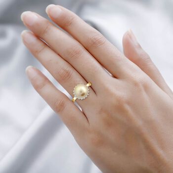 ILIANA zertifiziert und gepr&uuml;ft AAA goldene S&uuml;dsee Perle und SI-GH Diamant Ring in 750 Gold