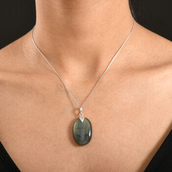 D'Joy Feuer Labradorit Anh&auml;nger - 35,12 ct.