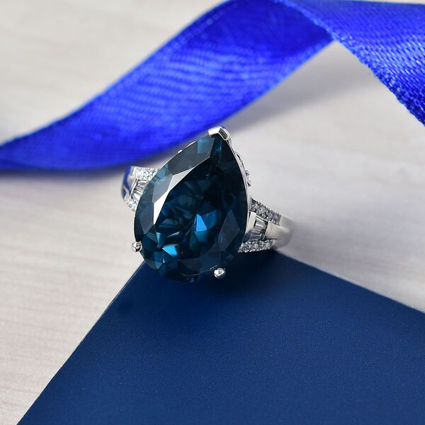 D'Joy London Blautopas und Moissanit Ring - 14 ct. image number 2