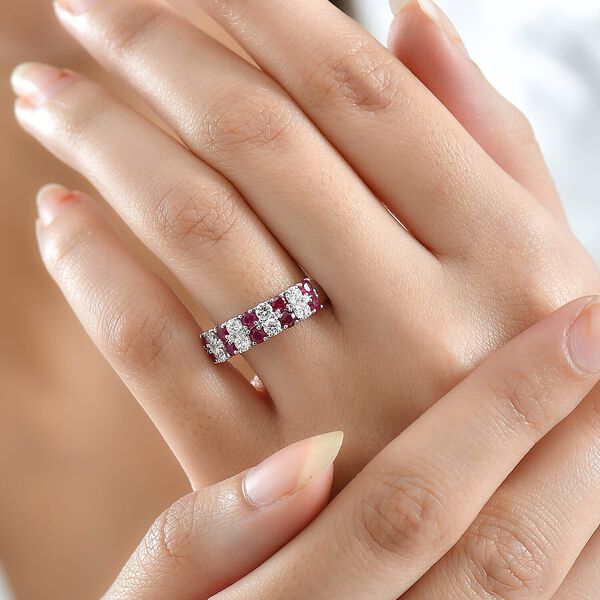 LUXURIANT AAA nat&uuml;rlicher Mosambik Rubin und Labor Diamant Ring in 417 Wei&szlig;gold - 1,51 ct. image number 2